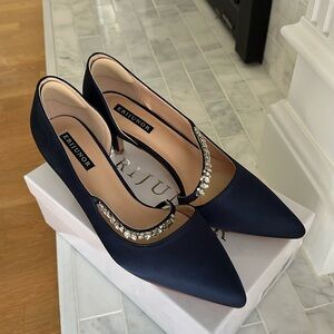 Navy Blue satin pump shoe with rhinestone accent size 9 1/2